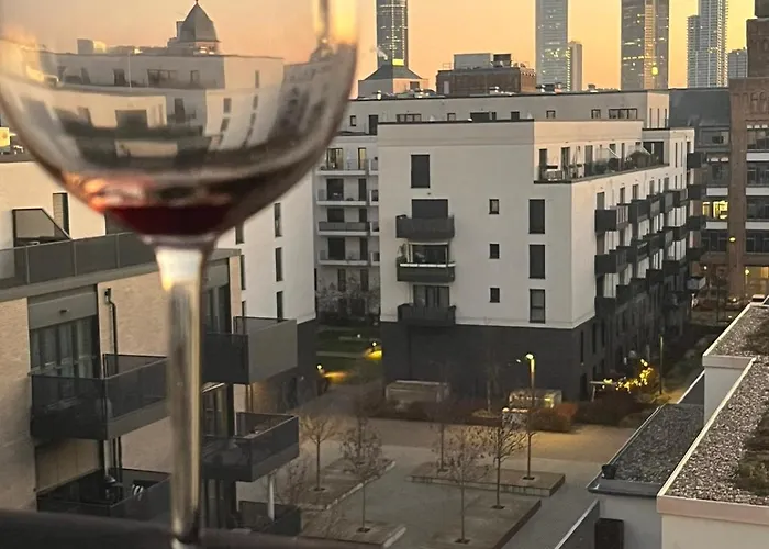 Homestay szállás Mit Eigenem Badezimmer - 1 Bahn-station Zur Messe Und Hbf Frankfurt am Main